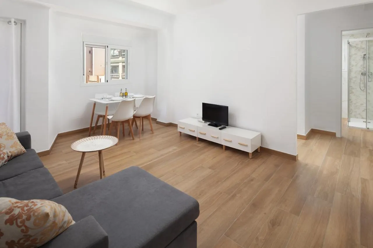 Apartamento Nuria Torre Del Mar Apartment